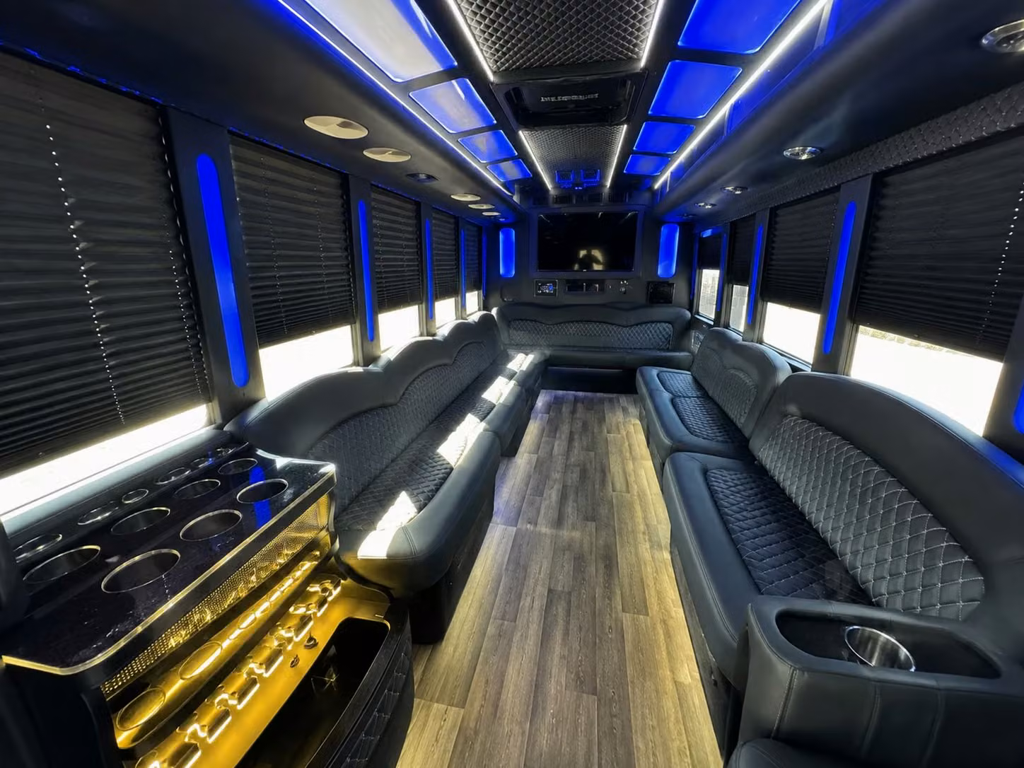bachelorette party and bridal party bus rentals in henderson nevada