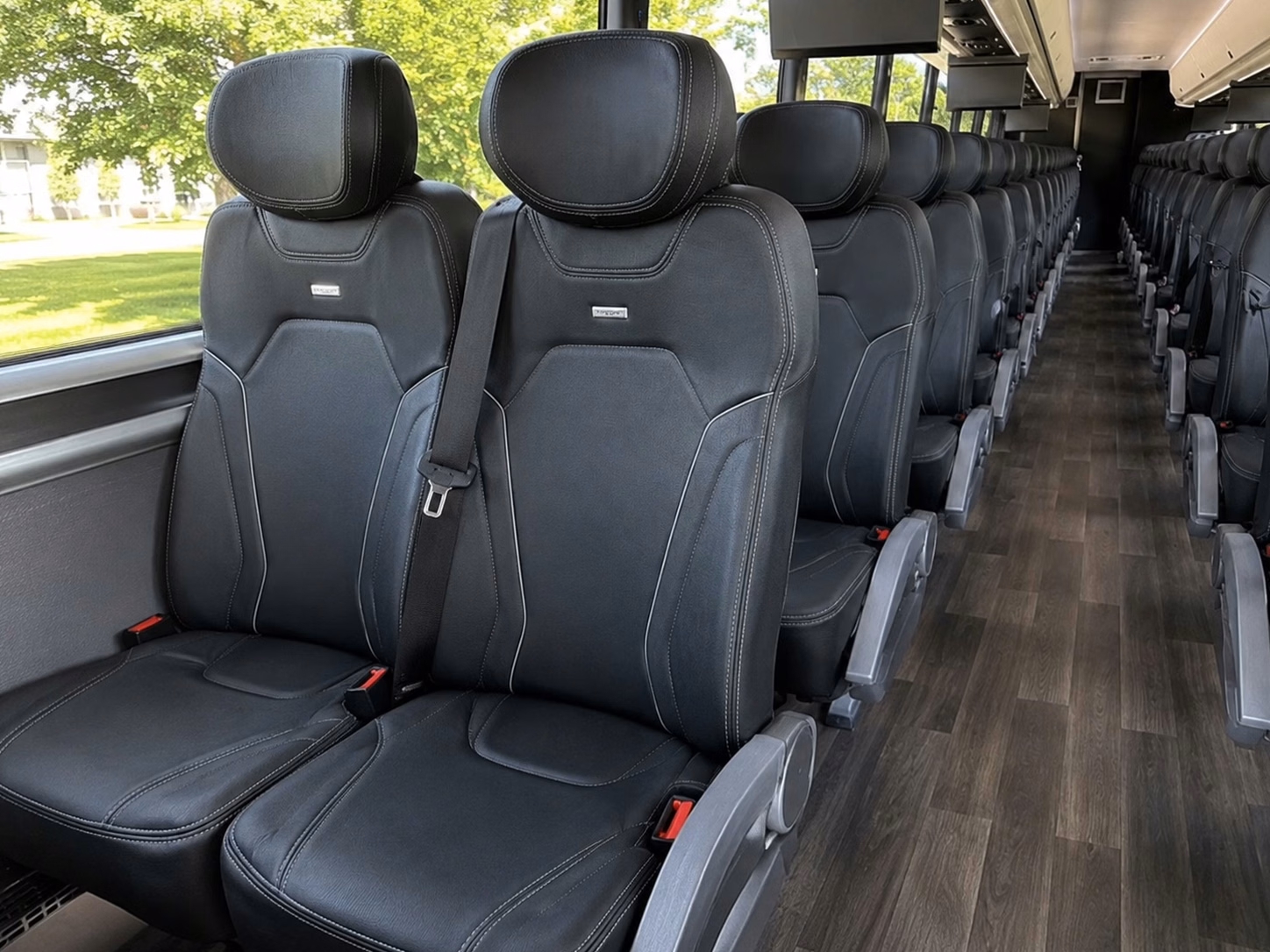day of wedding transportation logistics made simple in henderson