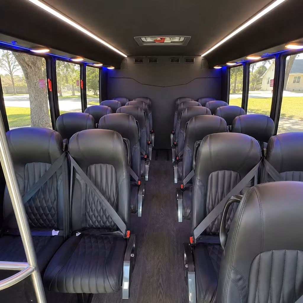 henderson 35 passenger minibus rental